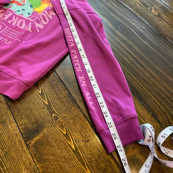 Purple Pokémon Sweatshirt - Picture 5 of 9